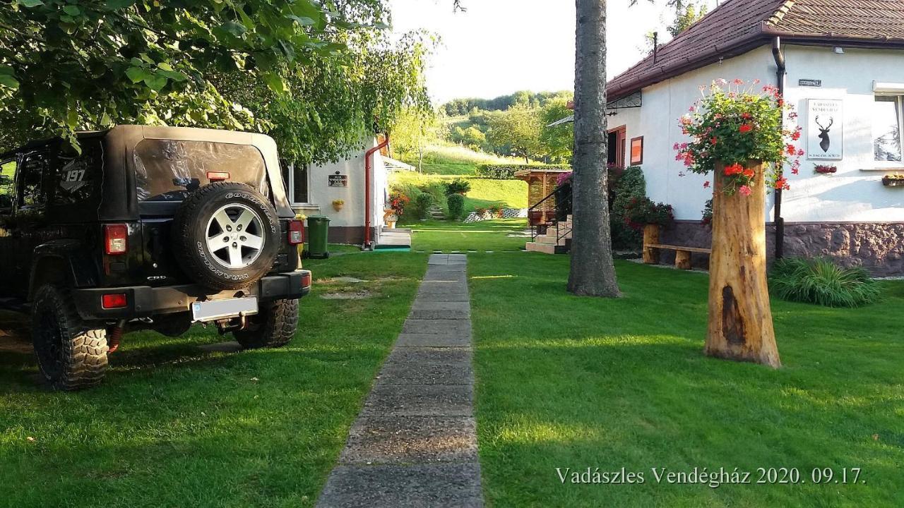 Vadaszles Vendeghaz Bukkszentmarton Luaran gambar