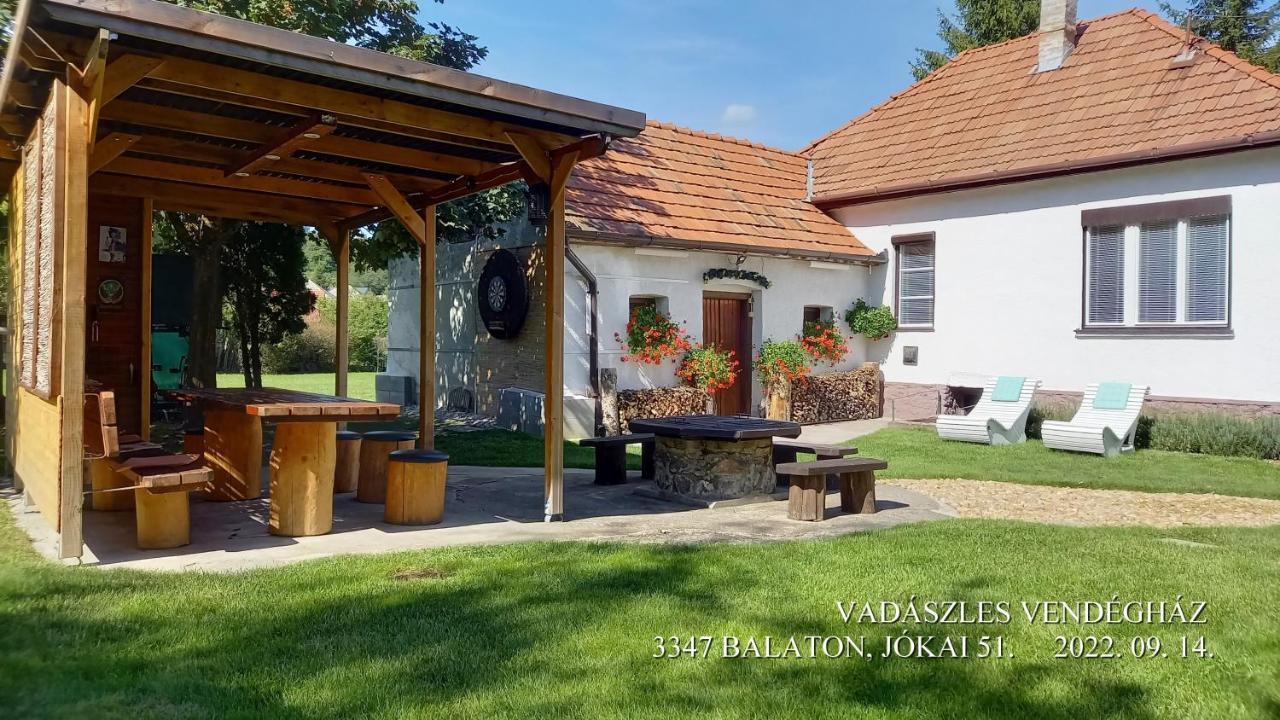 Vadaszles Vendeghaz Bukkszentmarton Luaran gambar